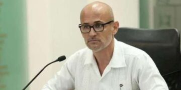 Tecnofeudalismo VS capitalismo en Mahahual