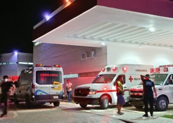 Hallan a recién nacido entre la basura en Cancún