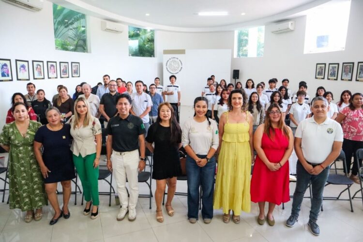 Gobierno de Playa del Carmen consolida estrategia ambiental con Primer Encuentro de Reciclaje