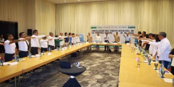 Instala Puerto Morelos Comité Municipal de Protección y Conservación de la Tortuga Marina