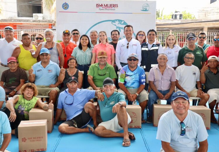Atenea beneficia a pescadores con apoyos alimentarios del programa Familia Pescadora