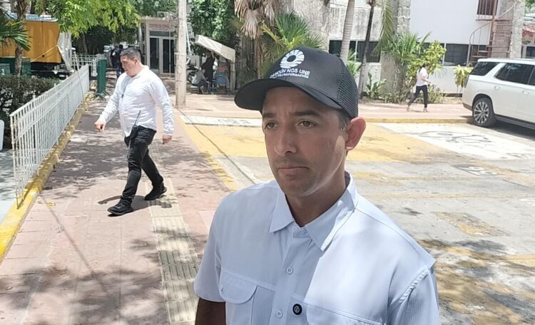 Acepta Pablo Gutiérrez tener aspiraciones políticas, pero no piensa en renunciar por ahora