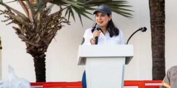 Estefanía Mercado garantiza pago de bono a policías de Playa del Carmen