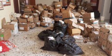 Llevan al Congreso caso de medicamentos caducos en San Cosme