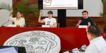 Cabildo de Playa del Carmen aprueba reforma constitucional para fortalecer la democracia en Quintana Roo