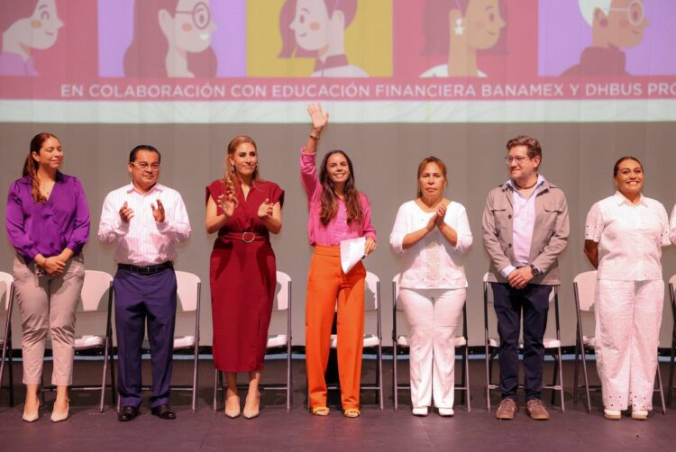 “Cuando una mujer avanza, también lo hace su familia, su comunidad y su ciudad”: Ana Paty Peralta