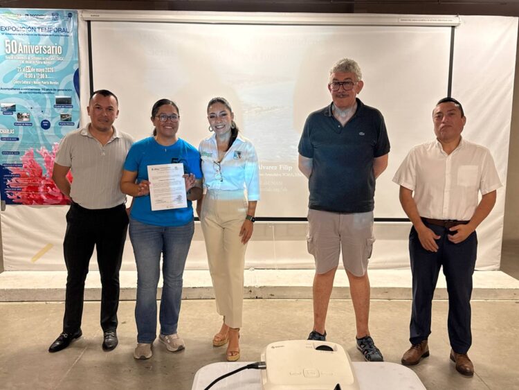 Cierra con éxito ciclo de conferencias sobre el sistema arrecifal en Puerto Morelos