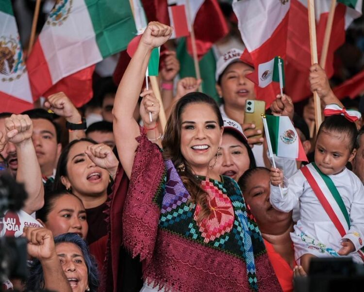 Mara Lezama y más de 25 mil quintanarroenses respaldan llamado de Claudia Sheinbaum en defensa de México