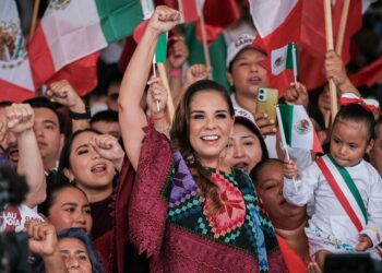Mara Lezama y más de 25 mil quintanarroenses respaldan llamado de Claudia Sheinbaum en defensa de México