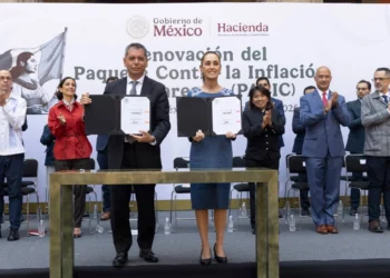 Gobierno e IP renuevan PACIC con 24 productos básicos a 910 pesos para contener inflación