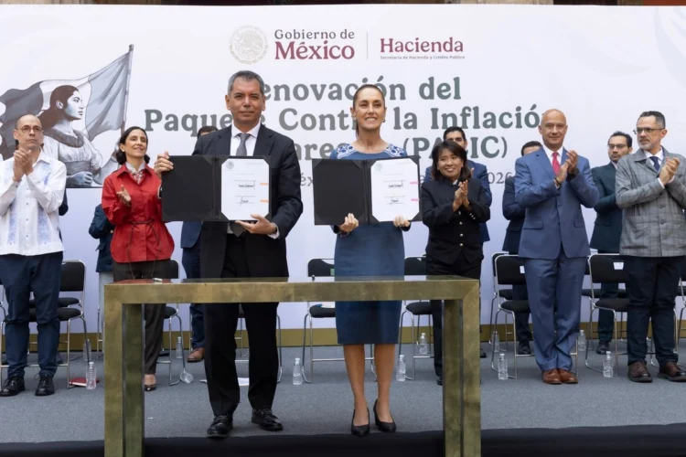 Gobierno e IP renuevan PACIC con 24 productos básicos a 910 pesos para contener inflación