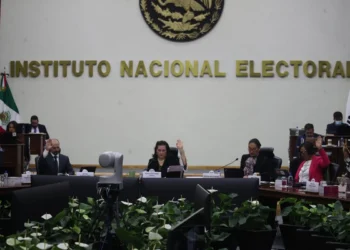 INE no determinará viabilidad de candidaturas con reforma para revisar antecedentes de aspirantes: Sheinbaum
