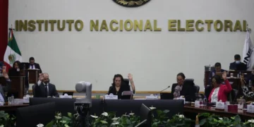 INE no determinará viabilidad de candidaturas con reforma para revisar antecedentes de aspirantes: Sheinbaum