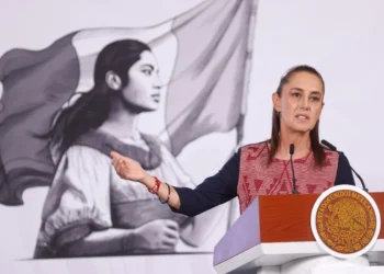 Sheinbaum se pronuncia porque Alejandro Moreno, líder del PRI, “regrese lo robado” en Campeche