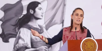 Sheinbaum se pronuncia porque Alejandro Moreno, líder del PRI, “regrese lo robado” en Campeche