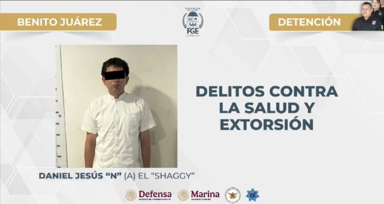 Cobraba cuota a 150 taxis de Puerto Juárez; ya está detenido