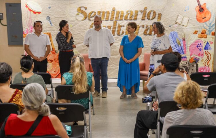 Puerto Morelos sigue abriendo espacios al talento artístico y literario en el Centro Cultural y Museo