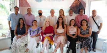 Marybel Villegas encabeza foro para fortalecer la economía del sur de Quintana Roo