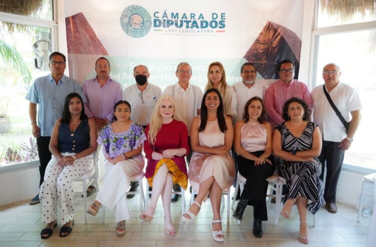 Marybel Villegas encabeza foro para fortalecer la economía del sur de Quintana Roo