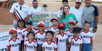 Atenea inicia la transformación del Campo de Béisbol Infantil “Ariel Picho Magaña” en Isla Mujeres