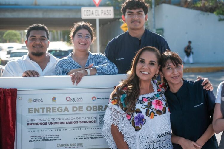 Estudiantes de la UT reciben de Mara Lezama y Ana Paty Peralta entorno seguro