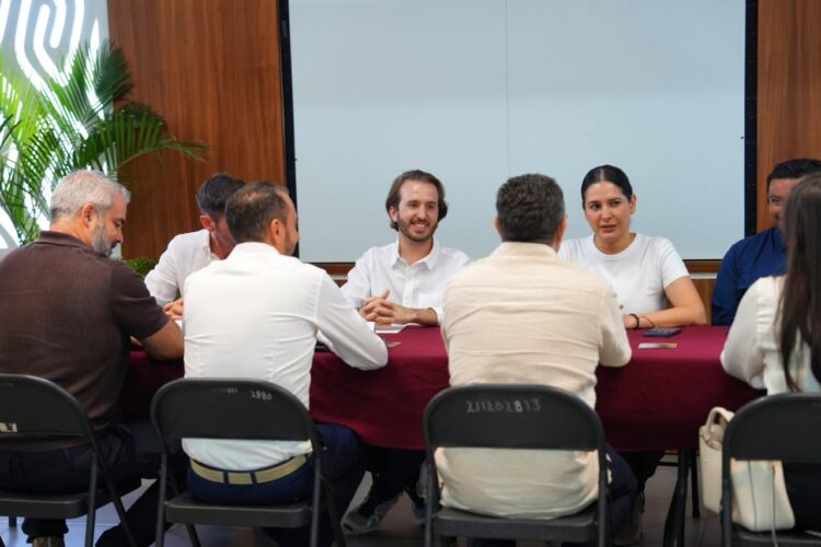 Destaca Fernando Muñoz la importancia de trabajar de forma coordinada con los empresarios