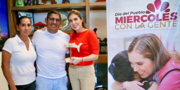 Atenea refrenda cercanía con las familias isleñas durante una nueva jornada de “Miércoles con la Gente”
