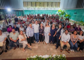 Gino Segura impulsa “Causas que Transforman” y fortalece alianza con organizaciones civiles de Quintana Roo