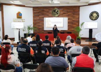 Gobierno de Playa del Carmen fortalece la capacitación de servidores públicos en materia de derechos de niñas, niños y adolescentes