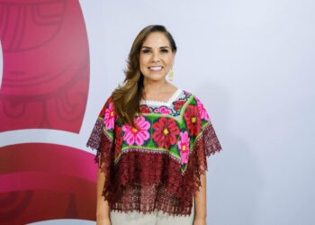 Anuncia Mara Lezama apertura de la Universidad Rosario Castellanos en Playa del Carmen con 400 espacios  