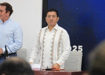 Chucho Pool promueve ampliar licencias de paternidad para trabajadores del Ayuntamiento de Cancún