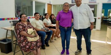 Atenea gestiona nueva jornada del SAT en Isla Mujeres