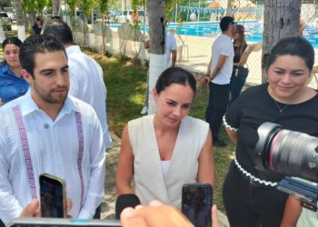 Niega Ana Patricia Peralta haber descartado inscripción; aún lo valora