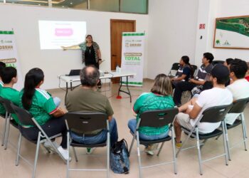 Imparten curso “Vínculos Sanos” a trabajadores del Ayuntamiento de Puerto Morelos