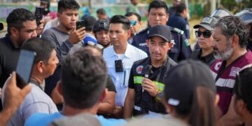 Con diálogo, Pablo Gutiérrez restablece la movilidad en Cancún tras bloqueo en Santa Cecilia