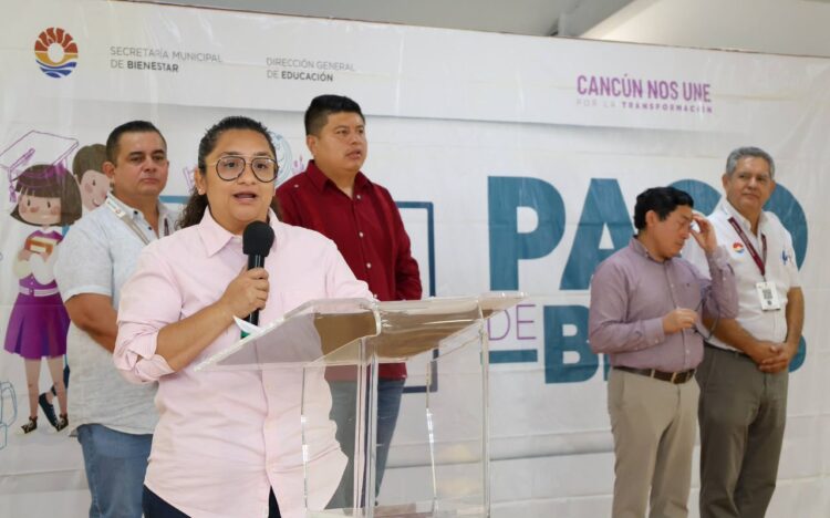 Cumple Ayuntamiento de BJ con segundo pago de becas “Educación para Transformar”   