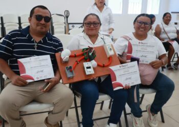 Concluyen con éxito cursos gratuitos de Electricidad Básica e Instalación de Tablaroca en Isla Mujeres