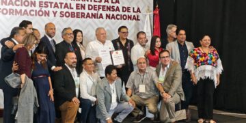 Destaca Rafael Marín 40 años de trayectoria en registro a la interna de Morena