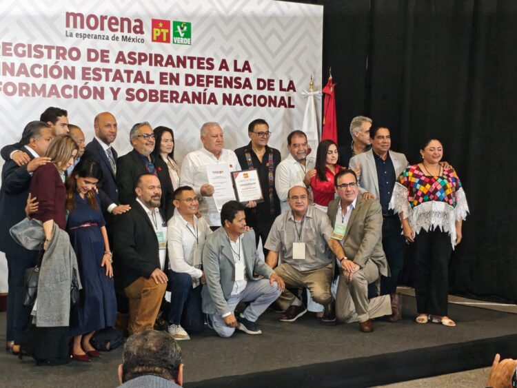 Destaca Rafael Marín 40 años de trayectoria en registro a la interna de Morena