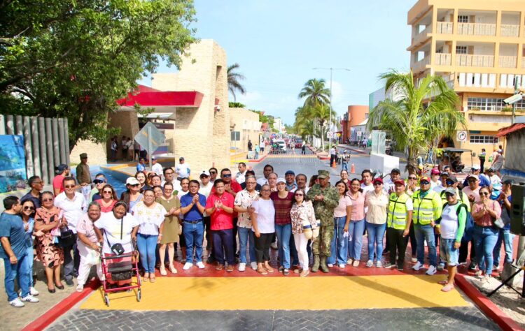 Atenea Gómez Ricalde transforma el Malecón Rueda Medina