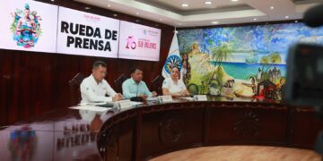 Gobierno de Isla Mujeres presenta convocatorias para reconocimientos por 176 Aniversario de la Fundación del municipio