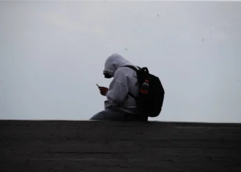 Gobierno anuncia prórroga para vincular líneas celulares a la CURP; publica nuevo calendario
