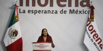 La gente y Morena decidirán sobre candidatos rumbo a 2027: Sheinbaum frente a desbandada de legisladores