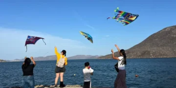 Niños alzan la voz contra planta de amoniaco en Topolobampo
