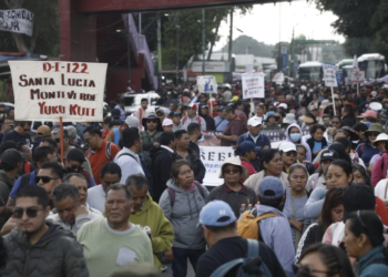 CNTE insiste a Sheinbaum retomar el diálogo; propuesta del gobierno no resuelve de fondo nuestras demandas, dicen