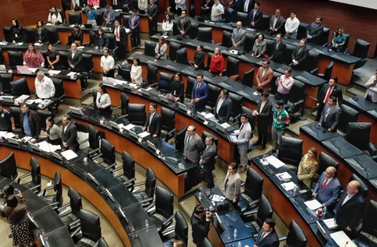 Senadoras y diputados federales de Morena piden licencia ante Permanente para buscar gubernaturas