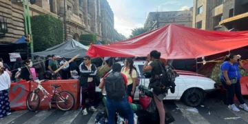 Sheinbaum confía en alcanzar acuerdo con CNTE; se atenderán “demandas viables”