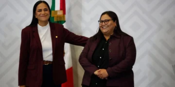 Sheinbaum confirma la salida de siete funcionarios del gabinete rumbo a 2027