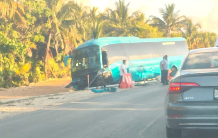 Revisarán operación de autobuses de transporte de personal, ante frecuentes choques 