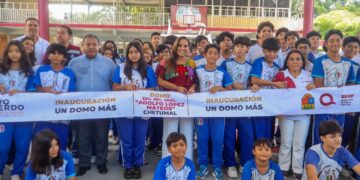 Entrega Mara Lezama nuevo domo en la secundaria “Adolfo López Mateos” para fortalecer la infraestructura educativa en Chetumal